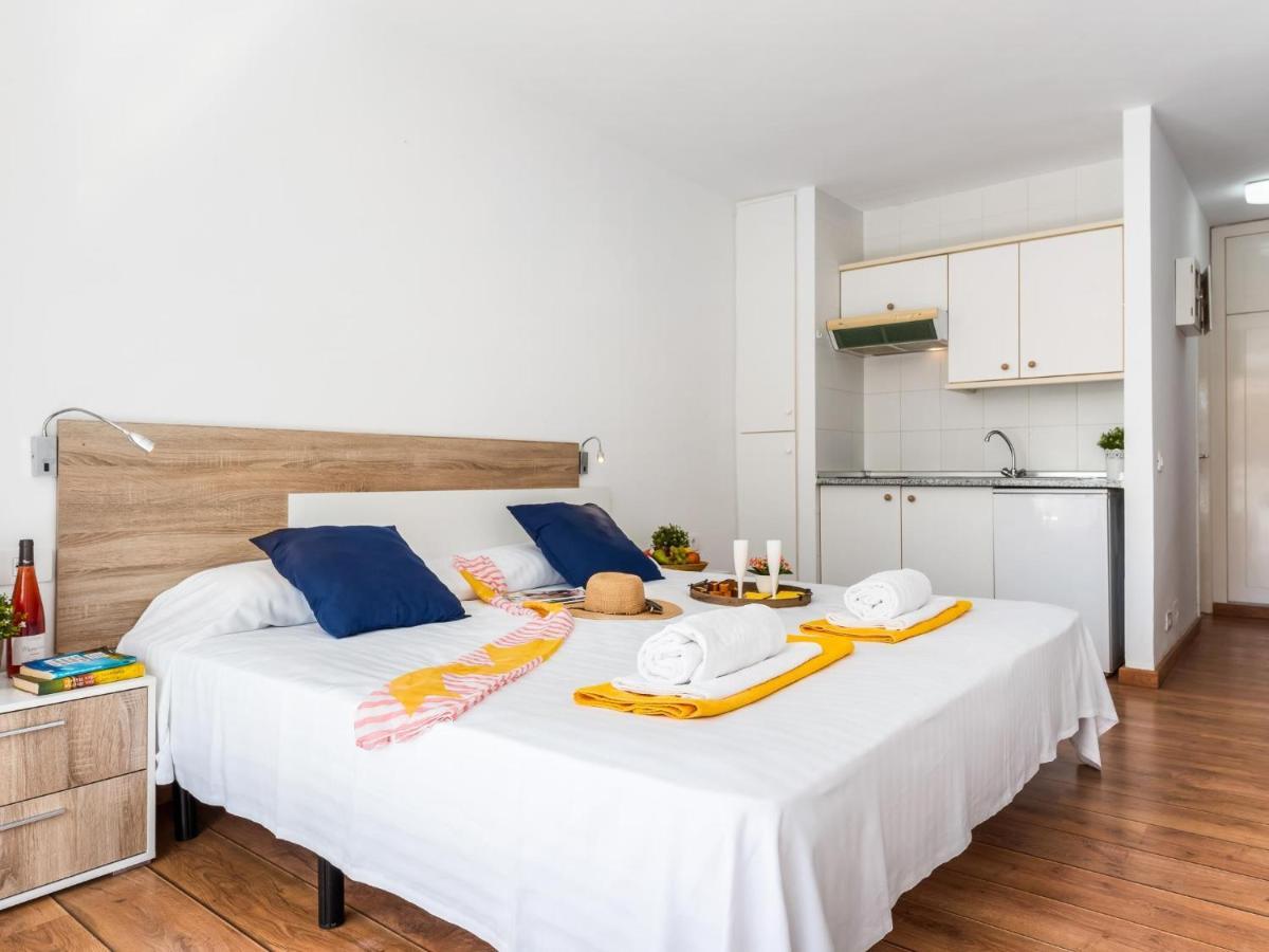302 Modern, Light, Comfortable Studio With Swimming Pool Playa de las Américas Buitenkant foto